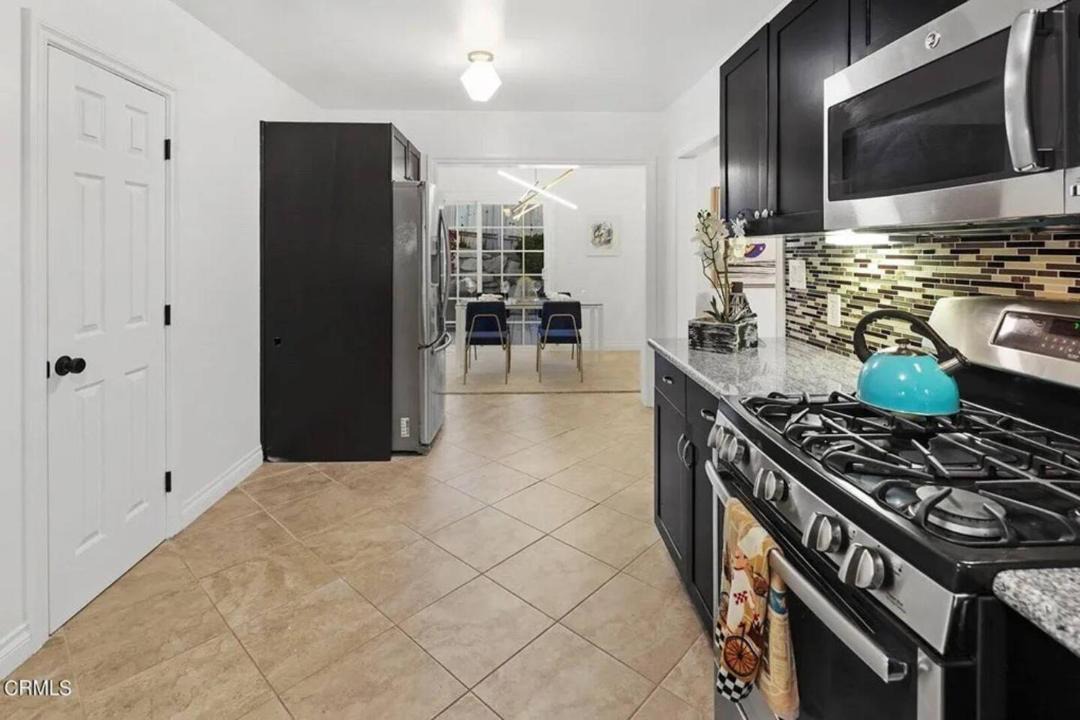 Photo of Kitchen in Crescenta Highlands