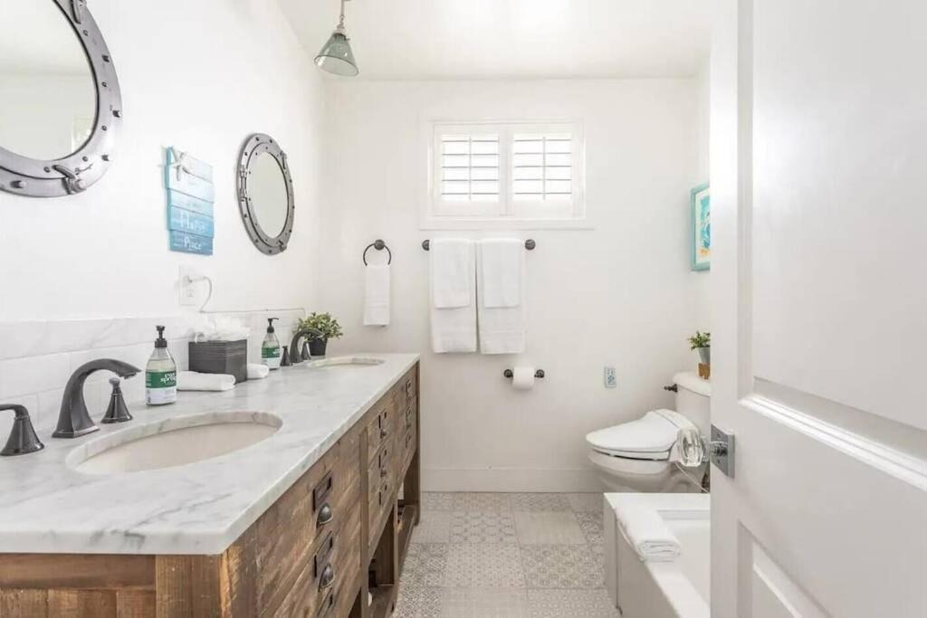 Photo of Bathroom in El Porto