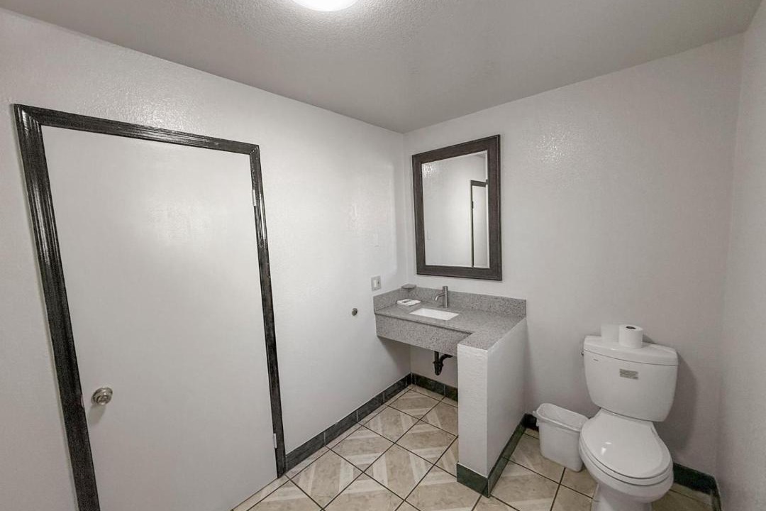 Photo of Bathroom in Southeast Anaheim