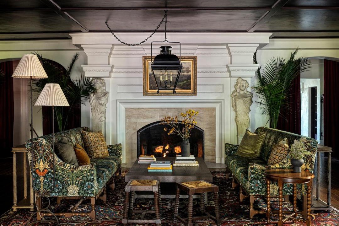 Photo of Livingroom in Golden Rectangle