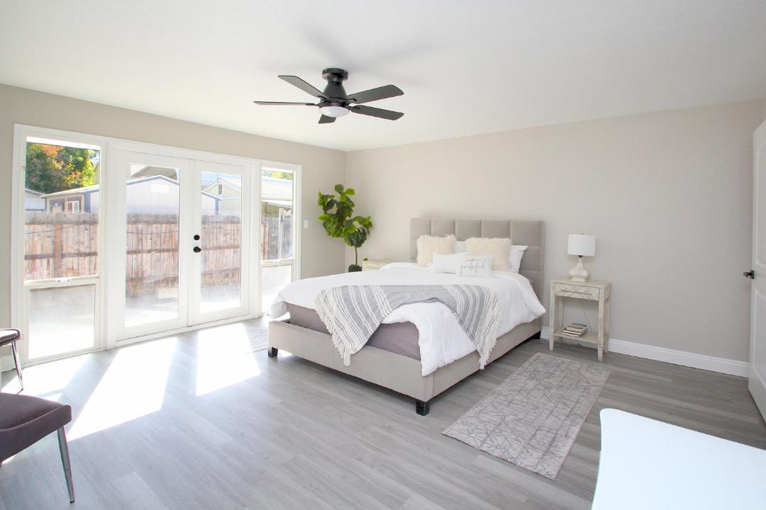 Photo of Bedroom in Raisin