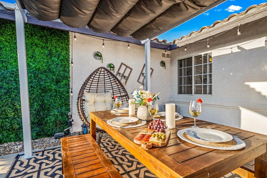 Photo of Patio Balcony in Bermuda Dunes