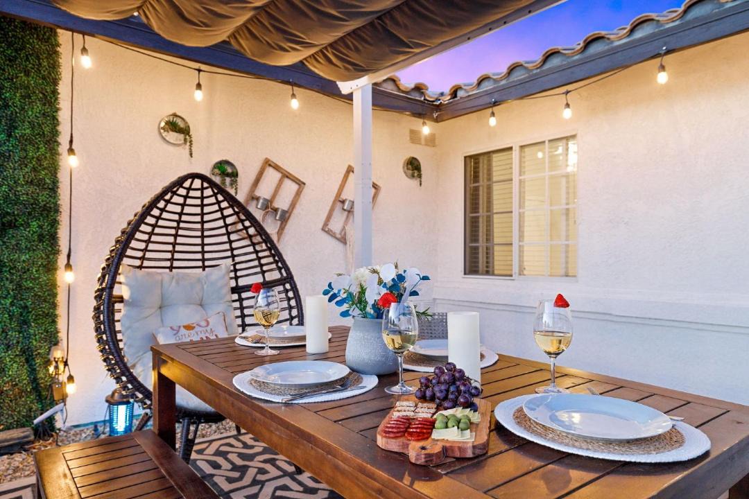 Photo of Patio Balcony in Bermuda Dunes