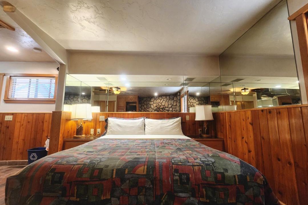 Photo of Bedroom in Big Bear Lake