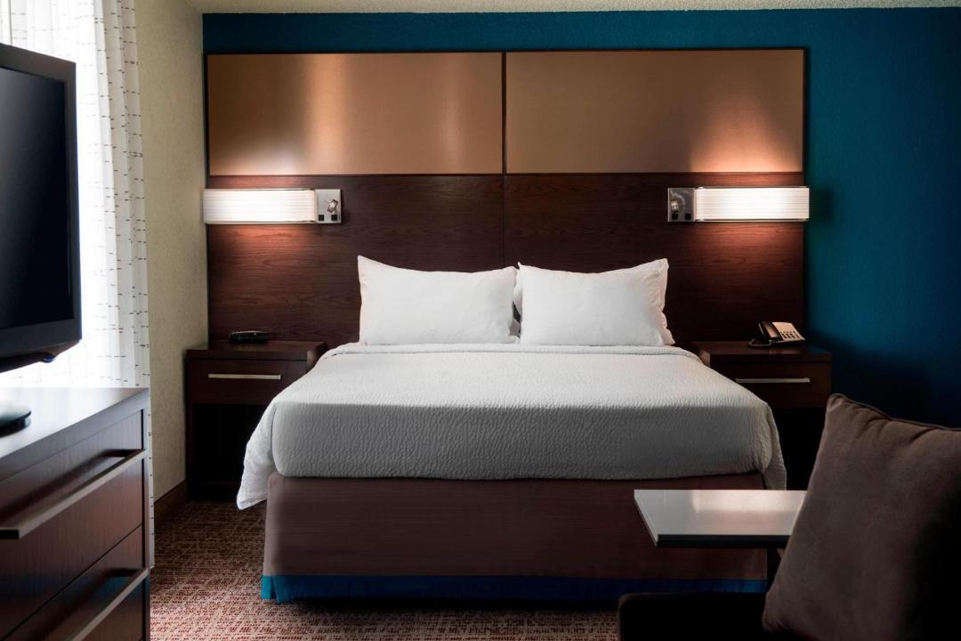 Photo of Bedroom in Delthorne