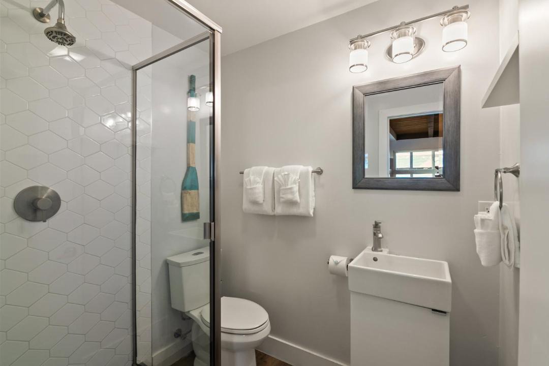 Photo of Bathroom in North Pacific Beach