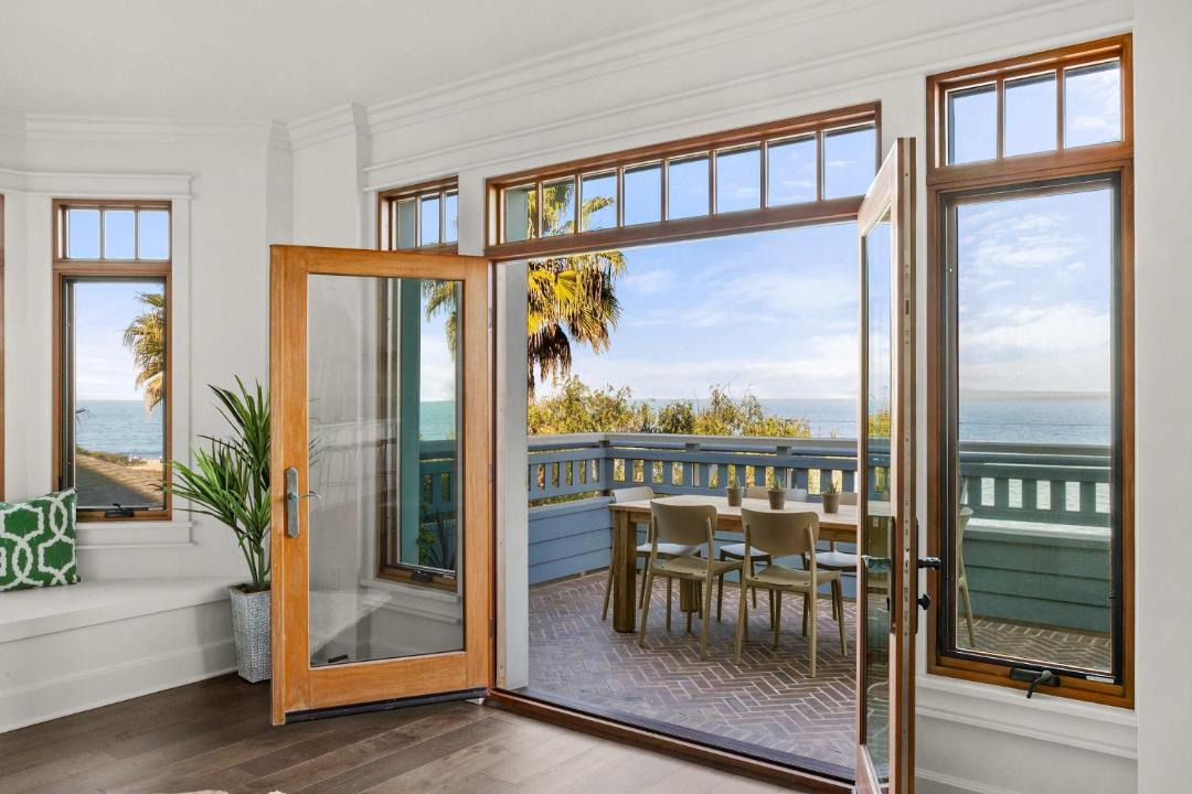 Photo of Patio Balcony in Village of La Jolla