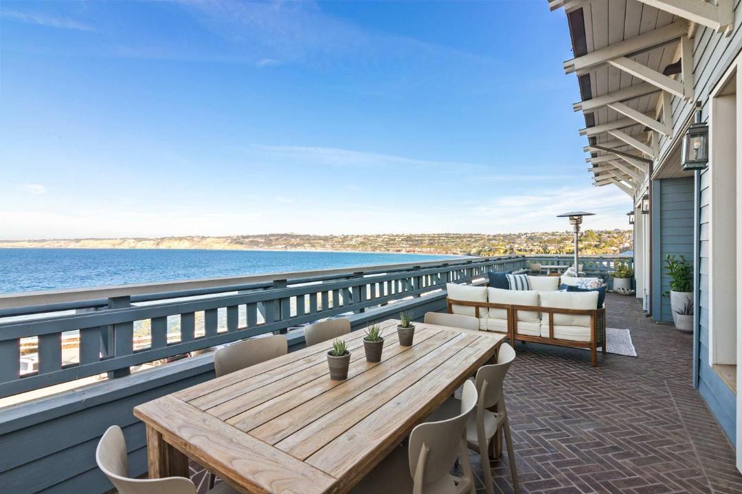 Photo of Patio Balcony in Village of La Jolla
