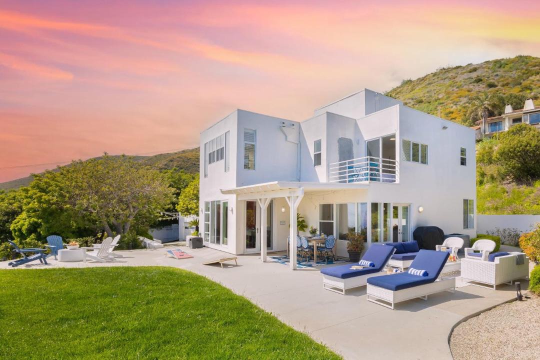 Photo of Others in Western Malibu