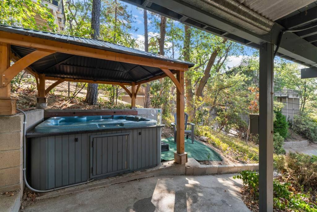 Photo of Others in Lake Arrowhead