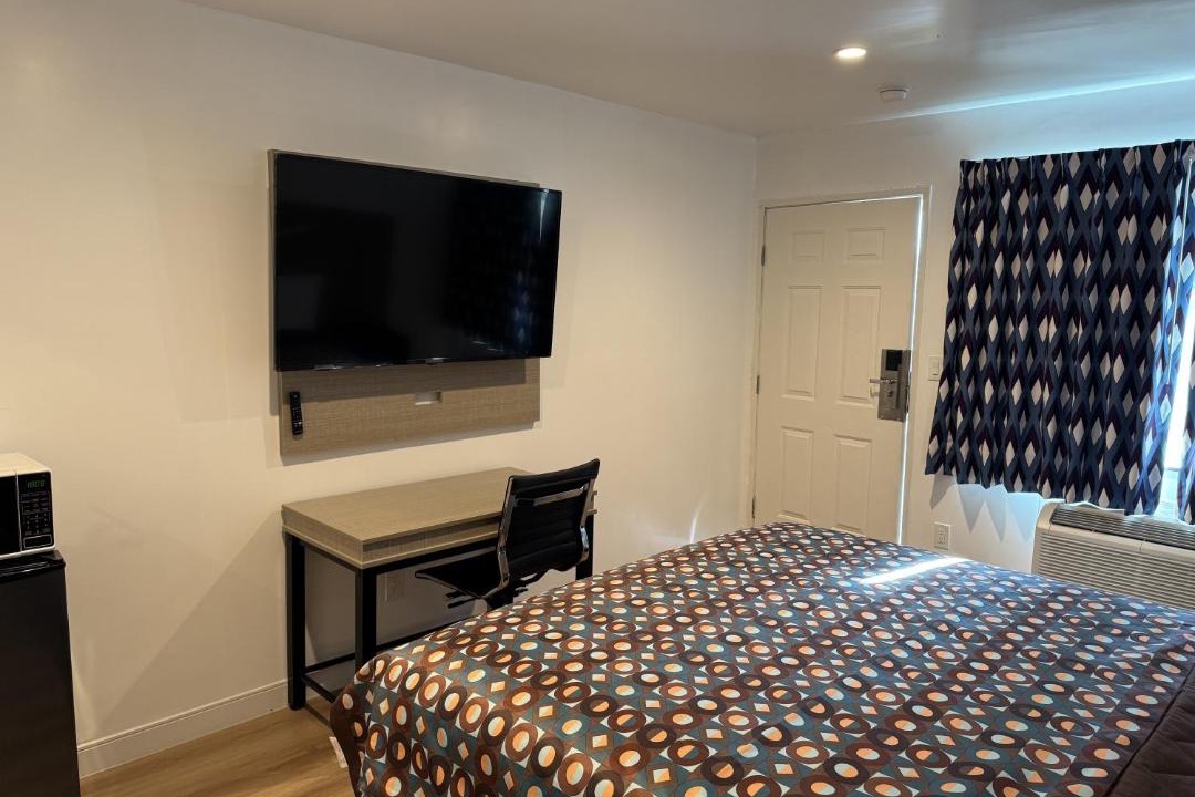 Photo of Bedroom in Romoland