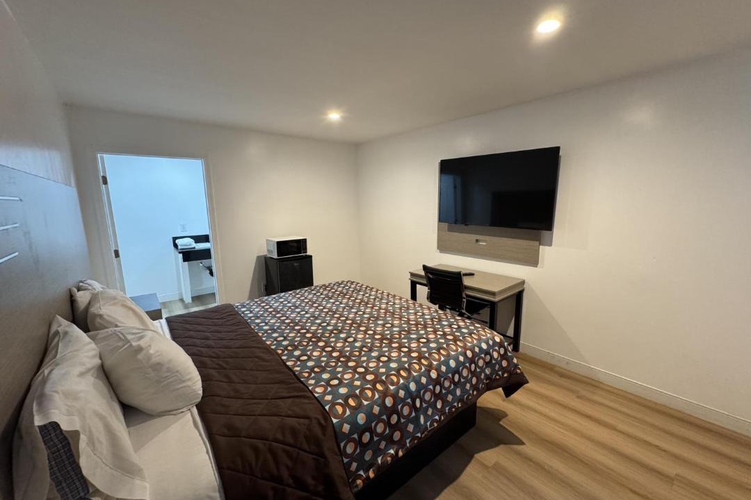 Photo of Bedroom in Romoland