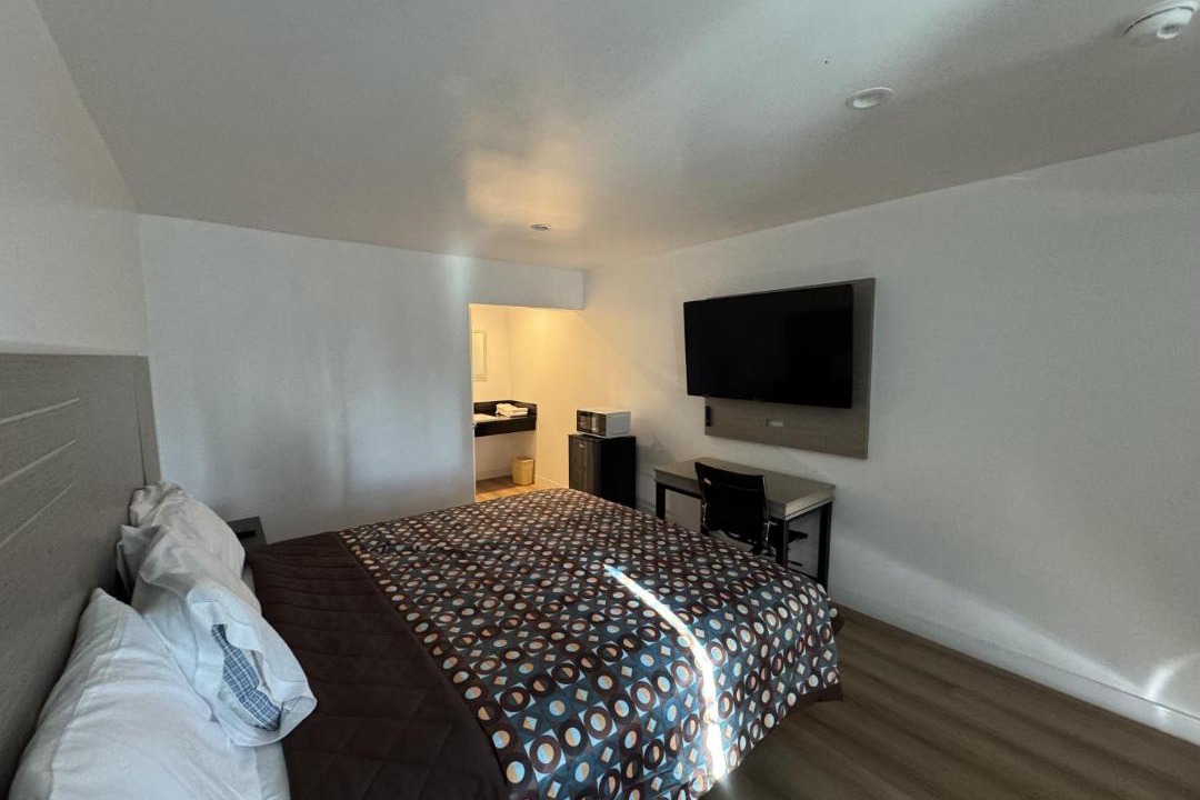 Photo of Bedroom in Romoland