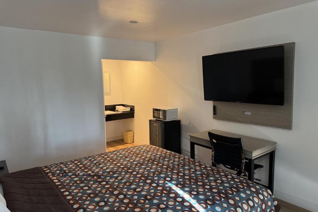 Photo of Bedroom in Romoland