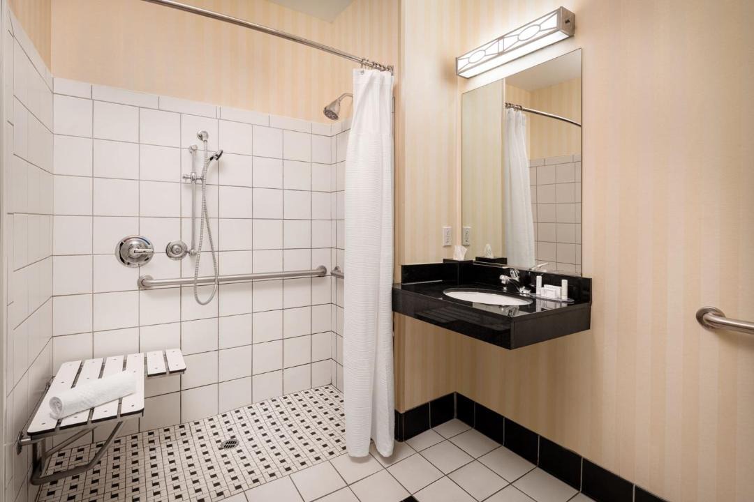Photo of Bathroom in Tulare