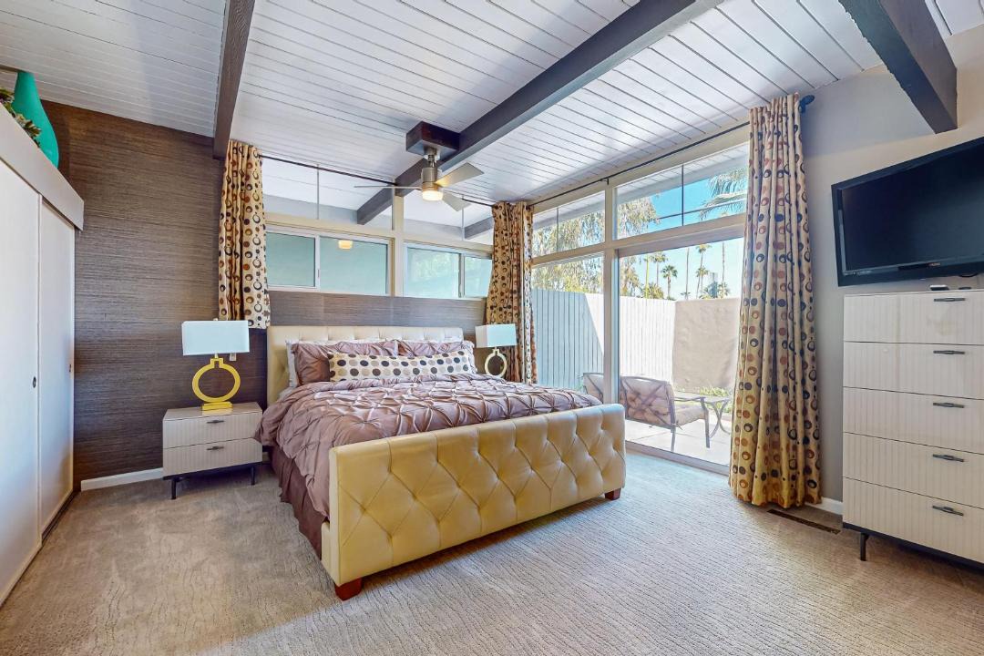 Photo of Bedroom in Twin Palms