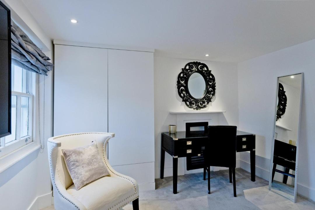 Photo of Others in Belgravia