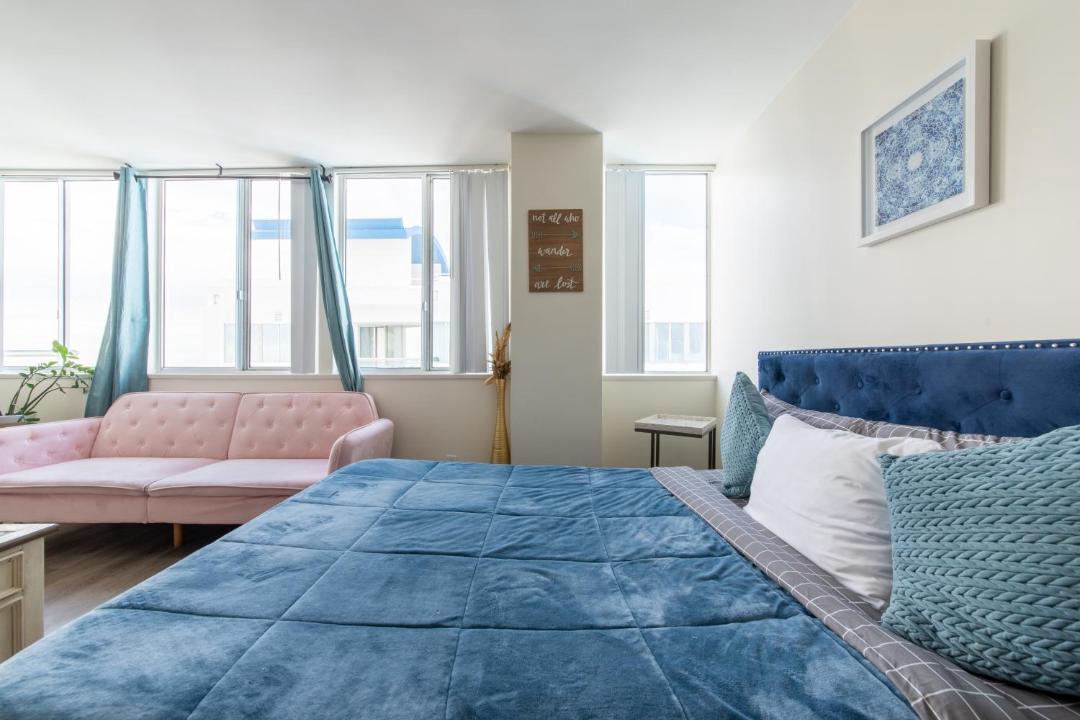 Photo of Bedroom in Downtown