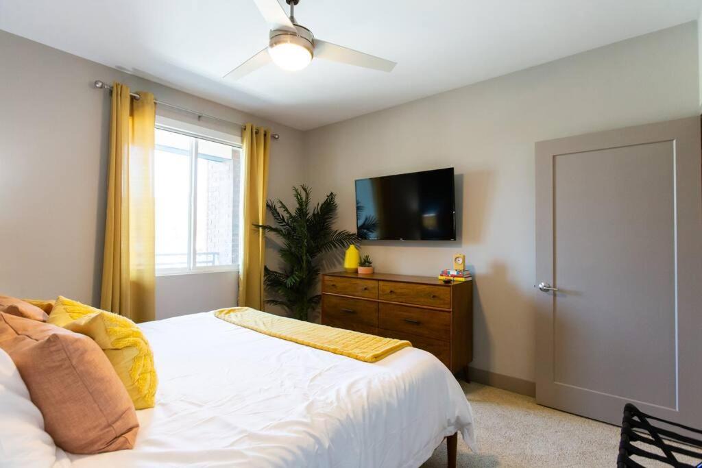 Photo of Bedroom in Fullerton