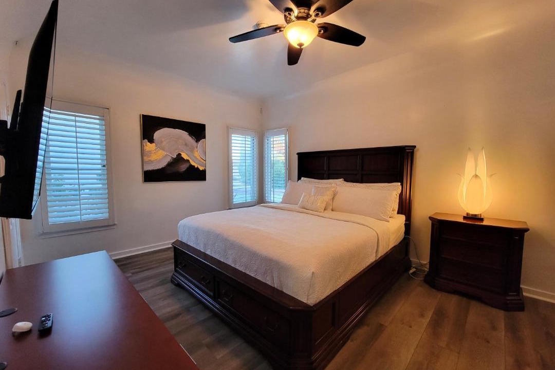 Photo of Bedroom in Beverly Hills