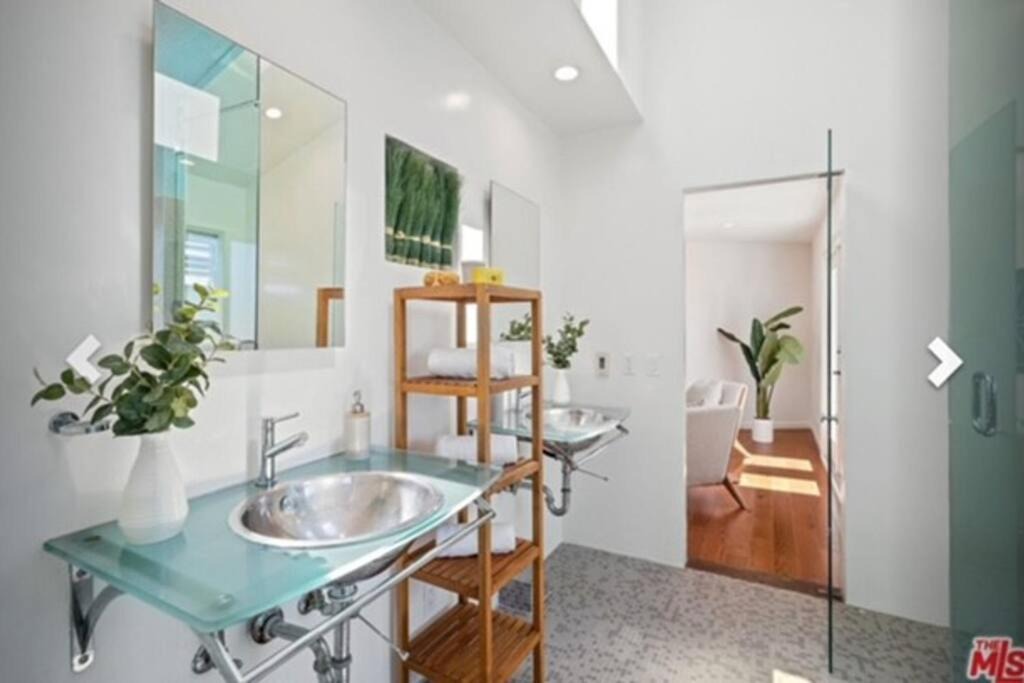 Photo of Bathroom in Playa Del Rey