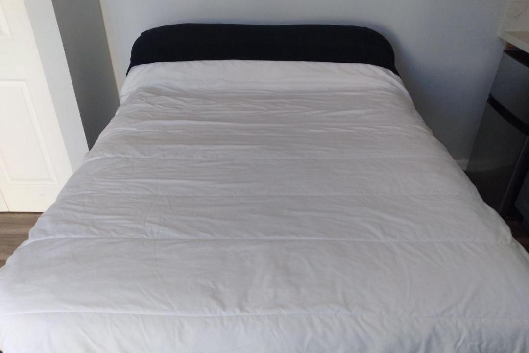 Photo of Bedroom in Pico - Robertson