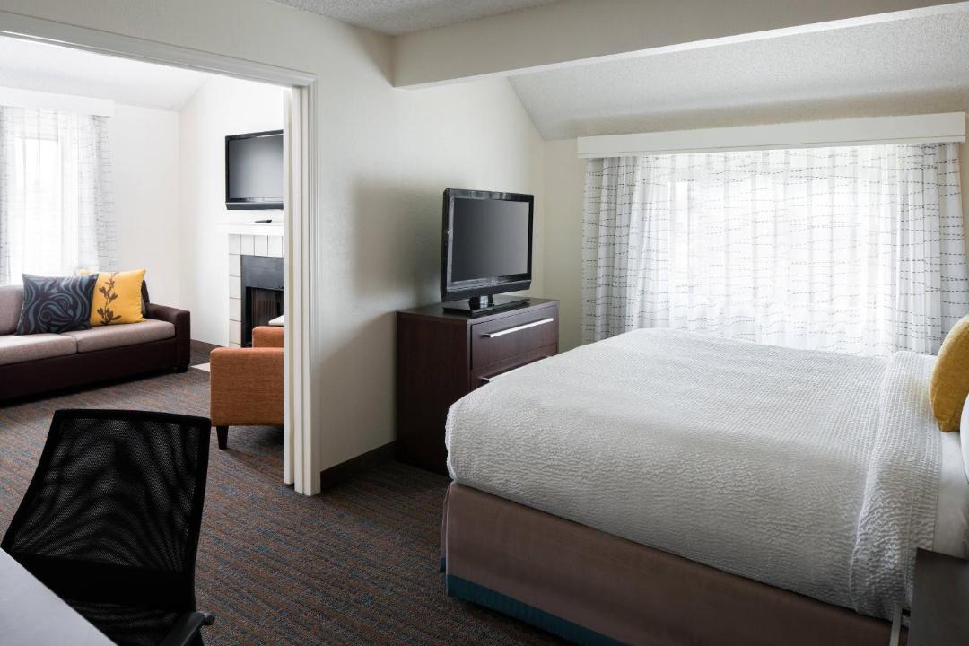 Photo of Bedroom in Costa Mesa