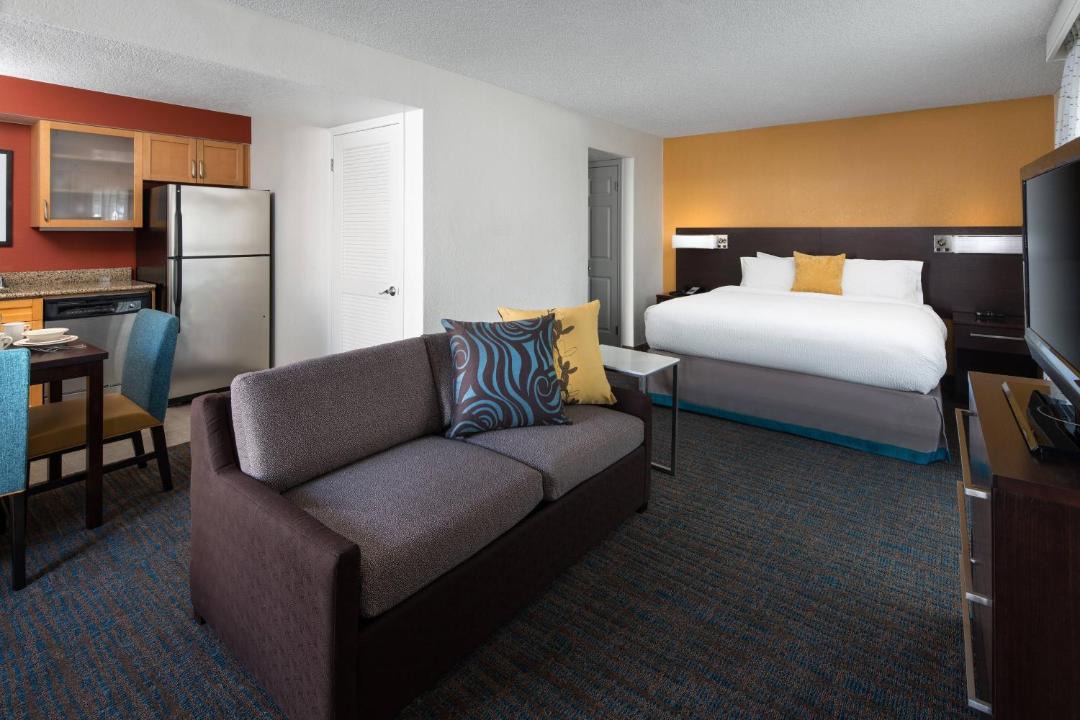 Photo of Bedroom in Costa Mesa