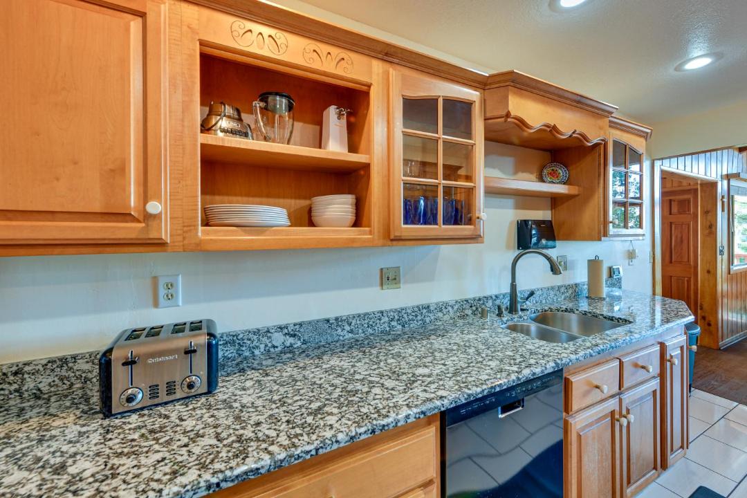 Photo of Kitchen in Idyllwild