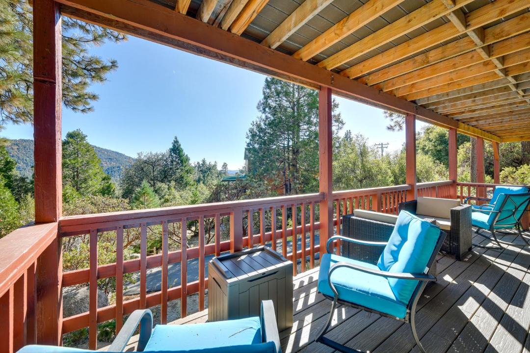 Photo of Patio Balcony in Idyllwild