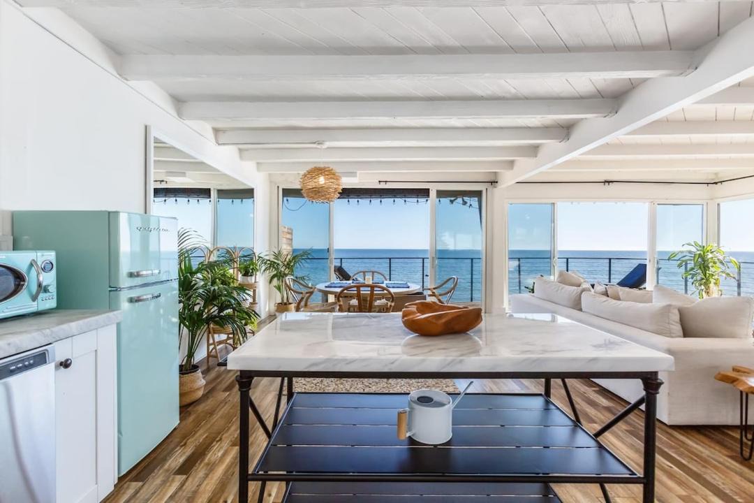 Photo of Others in Eastern Malibu