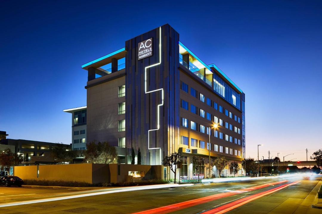 Photo of Buildings in El Segundo