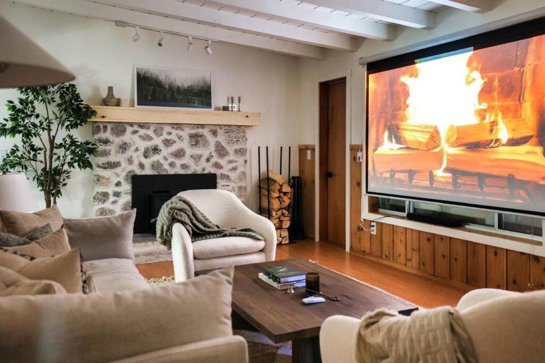 Photo of Livingroom in Idyllwild