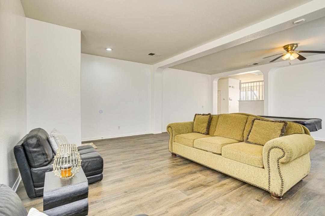 Photo of Livingroom in Victorville
