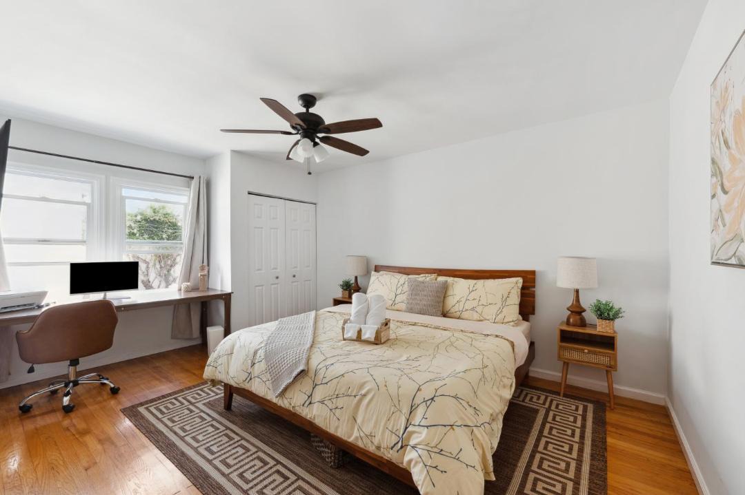 Photo of Bedroom in West Los Angeles