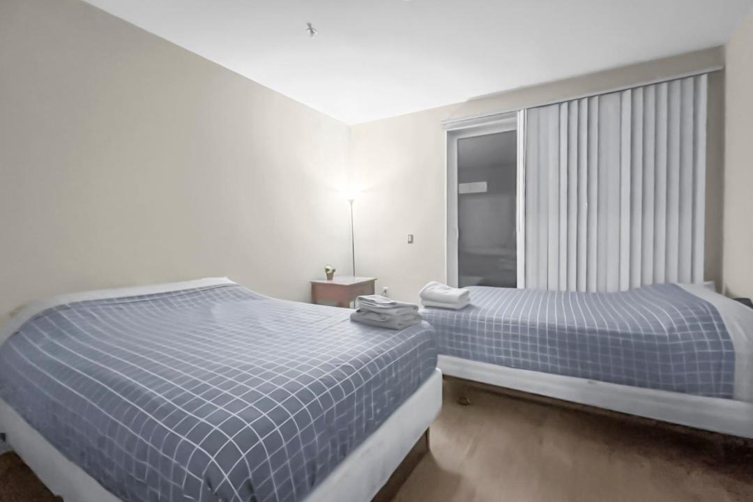 Photo of Bedroom in Orange