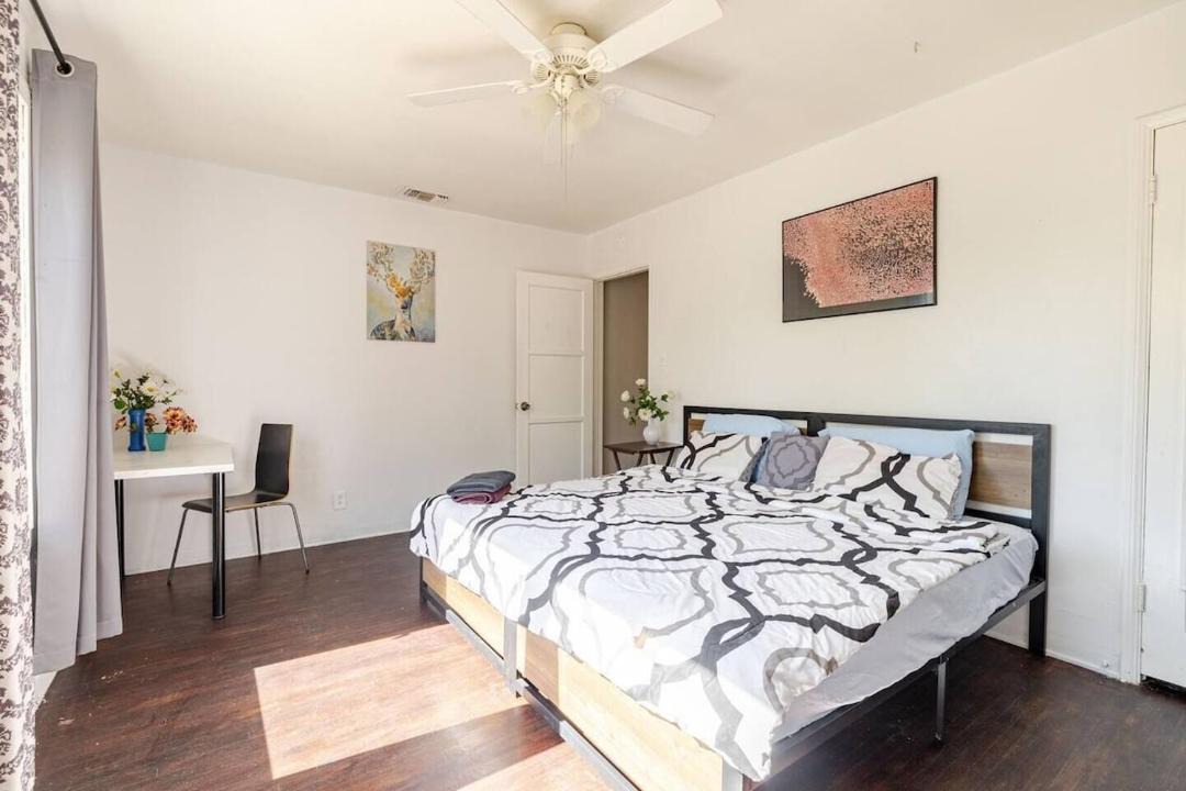 Photo of Bedroom in Riverside