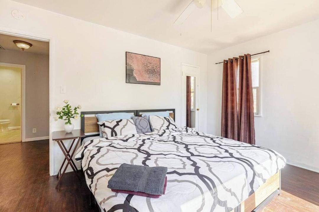 Photo of Bedroom in Riverside