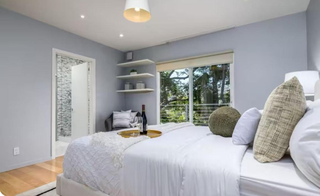 Photo of Bedroom in Hollywood Hills West