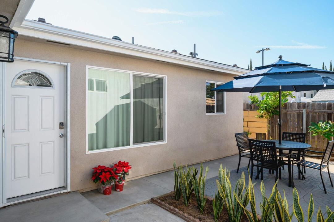 Photo of Patio Balcony in San Gabriel
