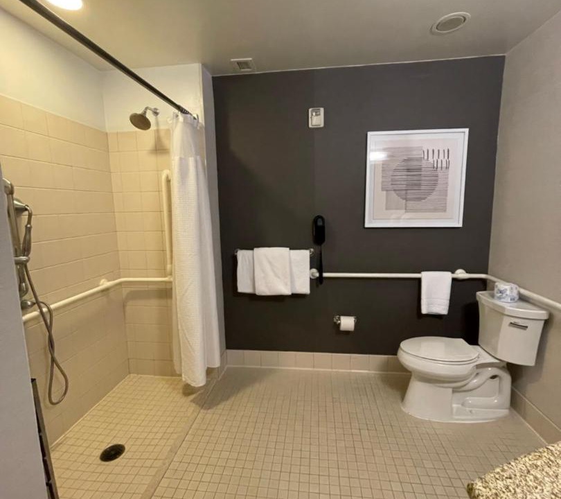 Photo of Bathroom in Harbor