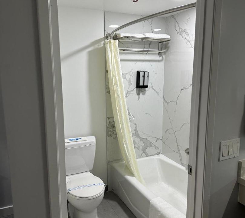 Photo of Bathroom in Huntington Beach