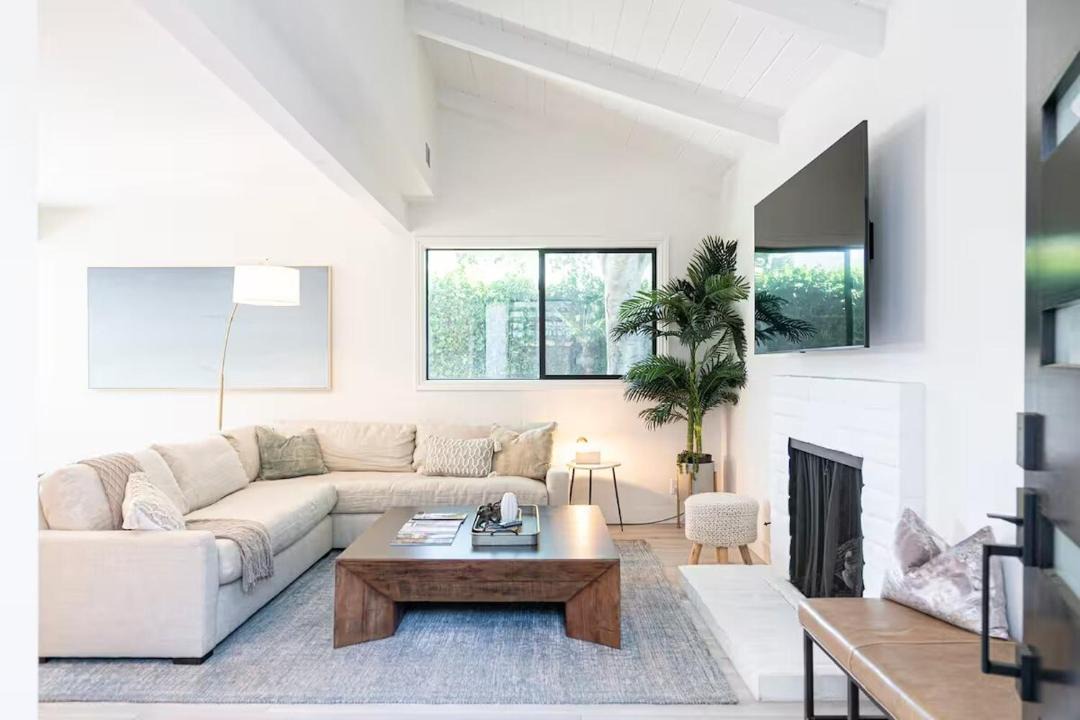 Photo of Livingroom in Montecito