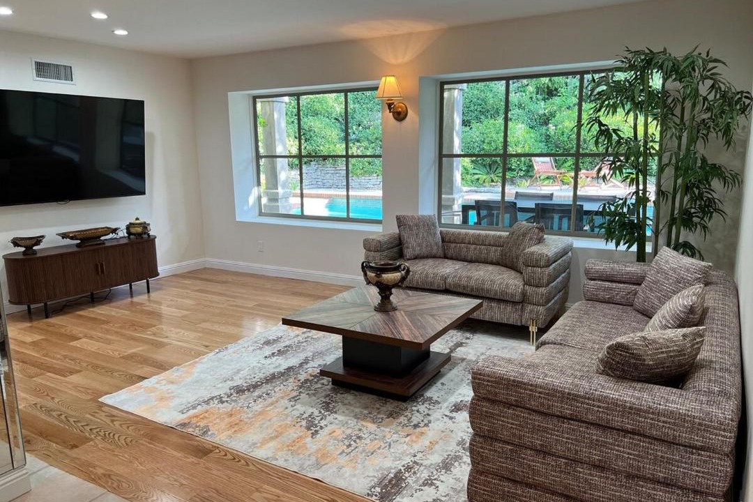 Photo of Livingroom in Porter Ranch