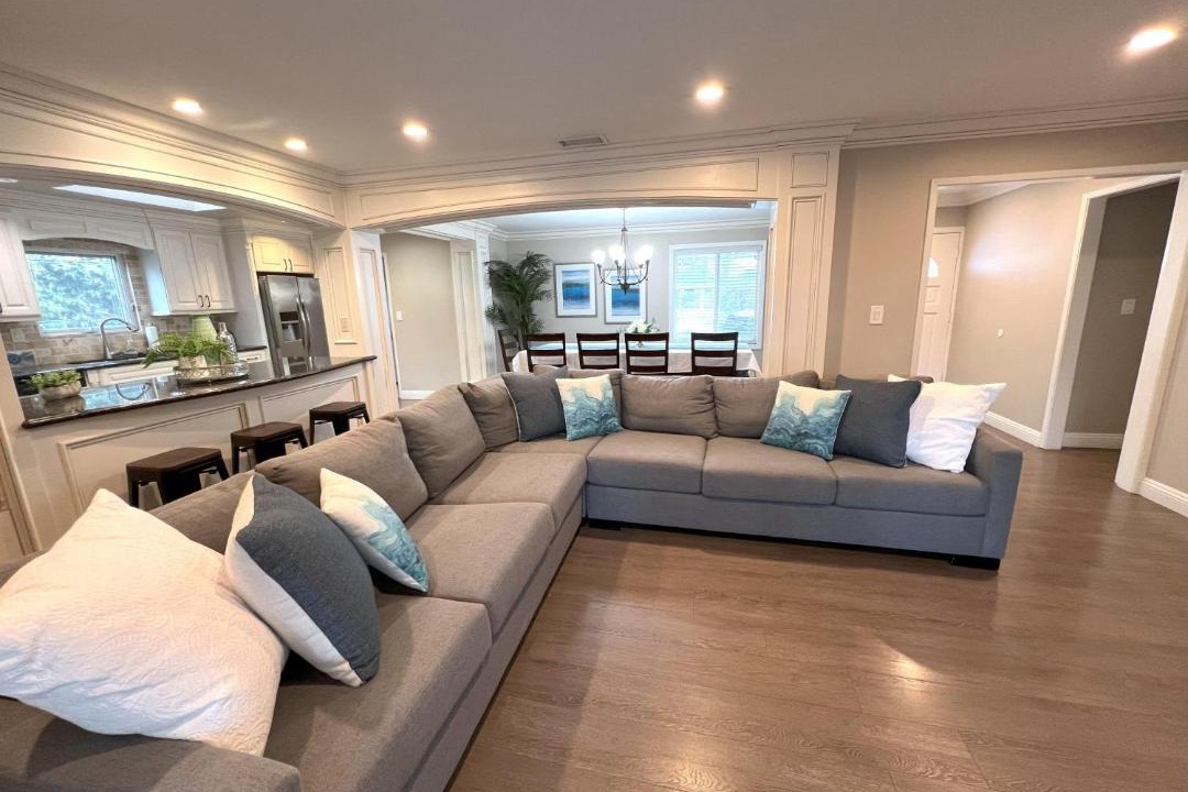 Photo of Livingroom in Orange