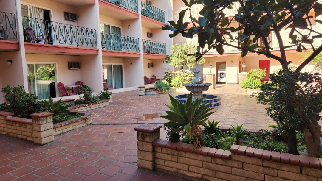 Photo of Patio Balcony in Inglewood