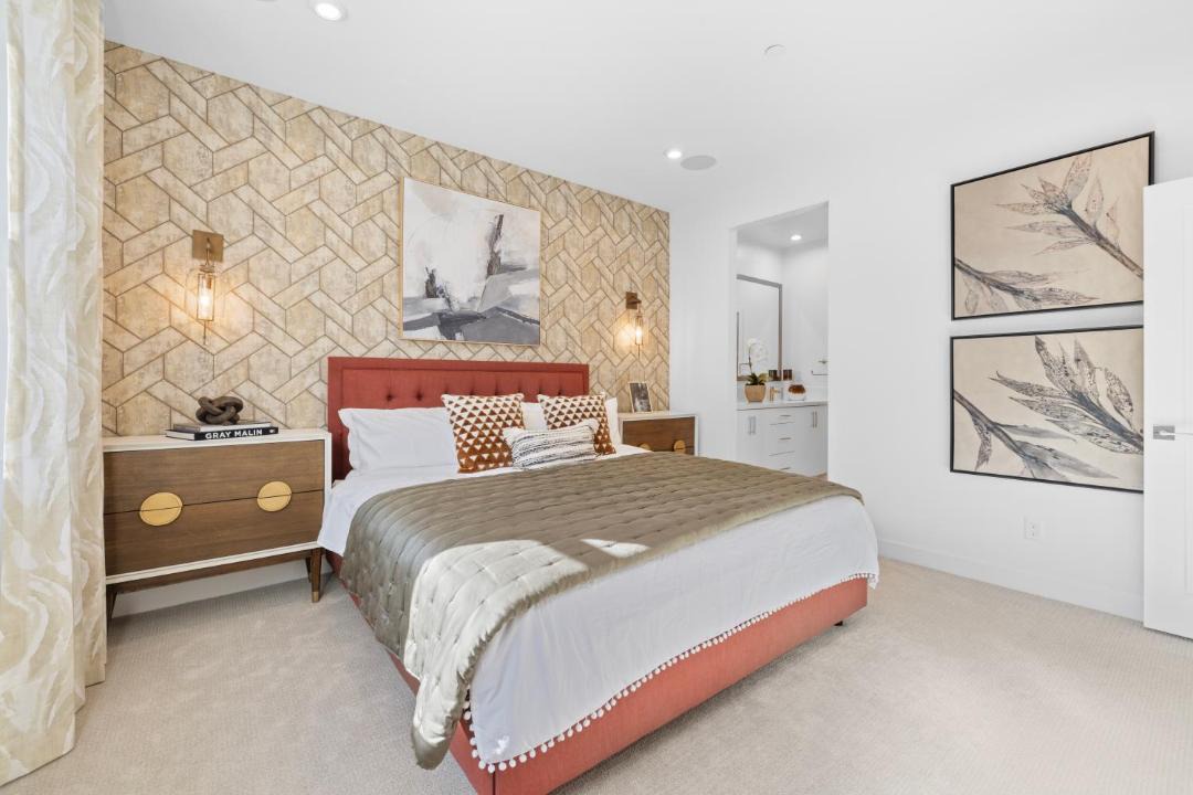 Photo of Bedroom in Anaheim Resort
