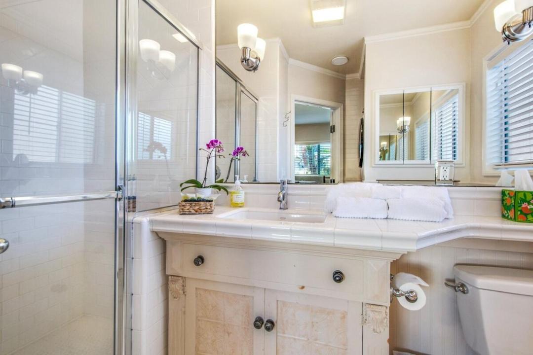 Photo of Bathroom in Los Angeles County
