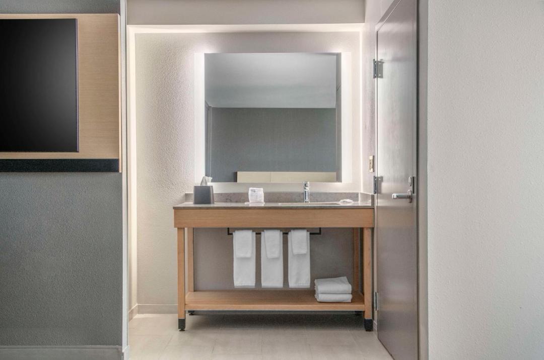 Photo of Bathroom in Downtown Riverside