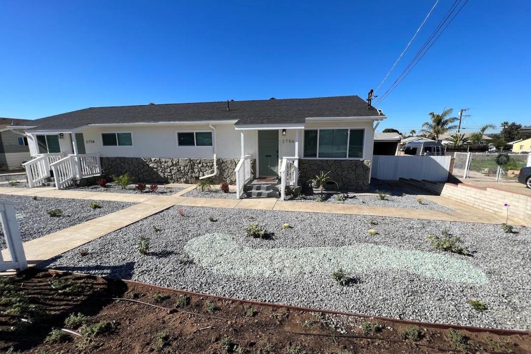 Photo of Others in Linda Vista